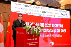 CLL7027